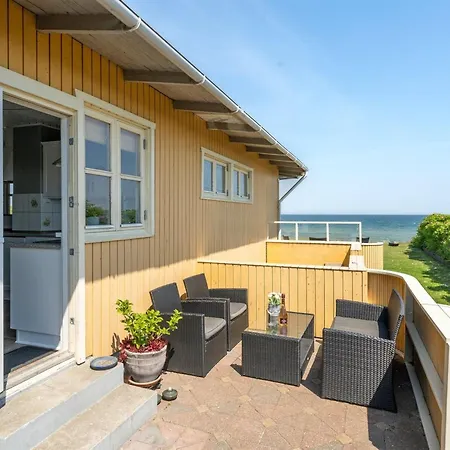 Dom wakacyjny Hwitserk - 5m From The Sea By Interhome