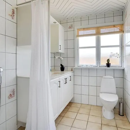 Feriehus Hwitserk - 5m From The Sea By Interhome